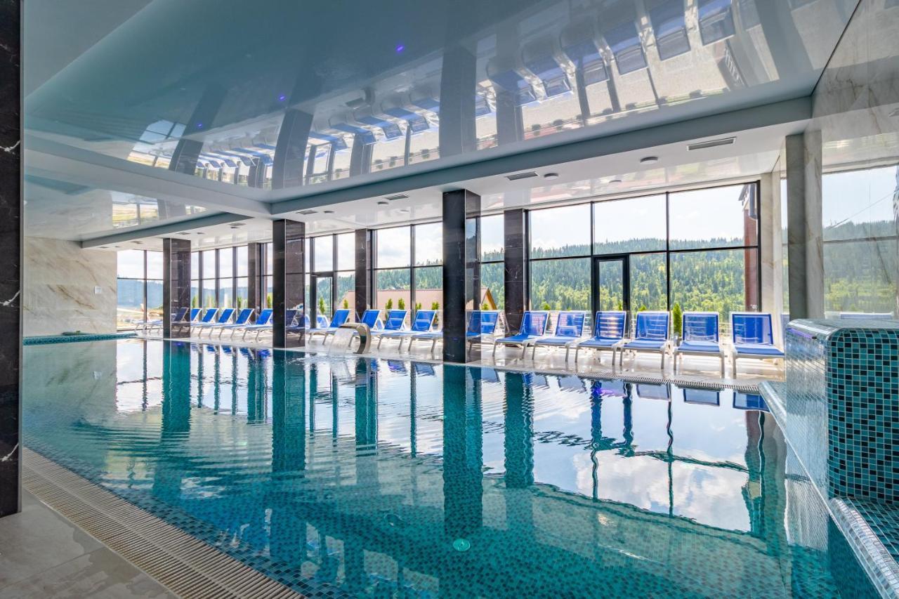 Elena Spa Resort Bukovel Exterior foto